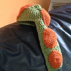 Newborn/preemie dino tail hat
